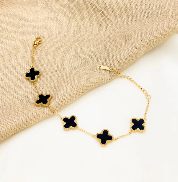 Four Leaf Clover Bracelet - Black