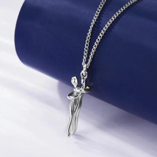 Couple Hugging Pendant Necklace